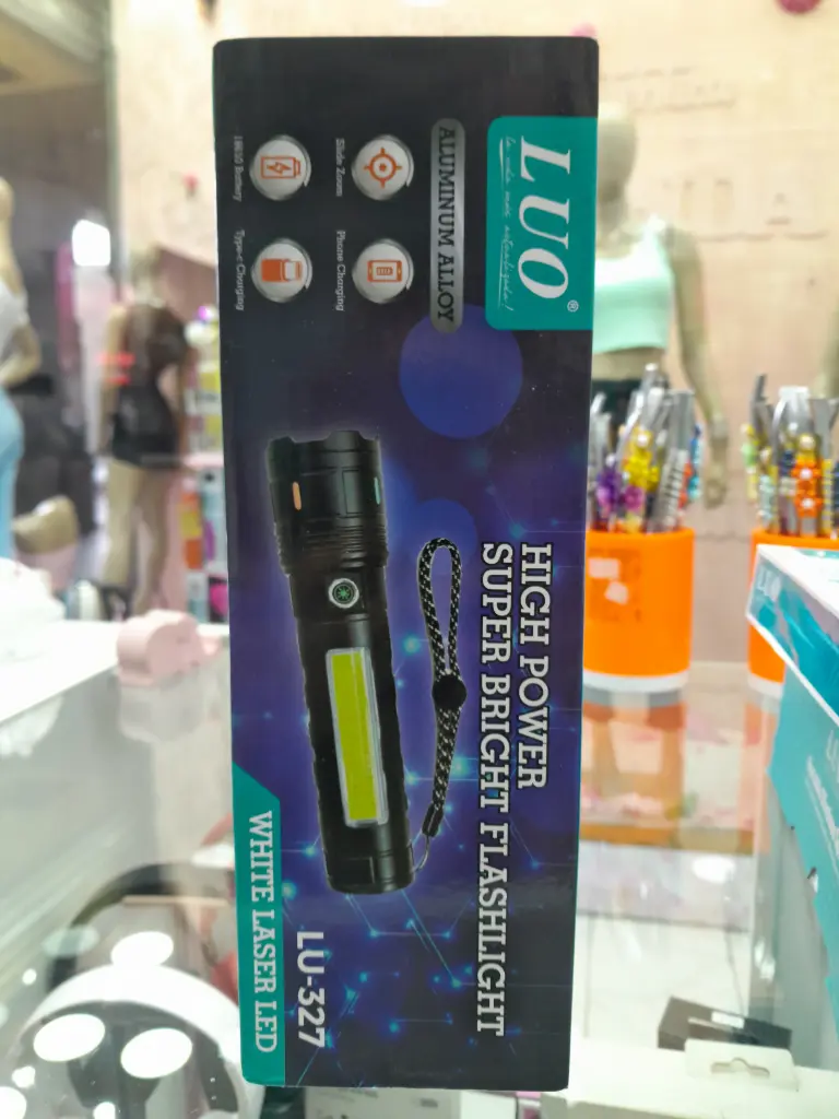 LU-327 LINTERNA RECARGABLE